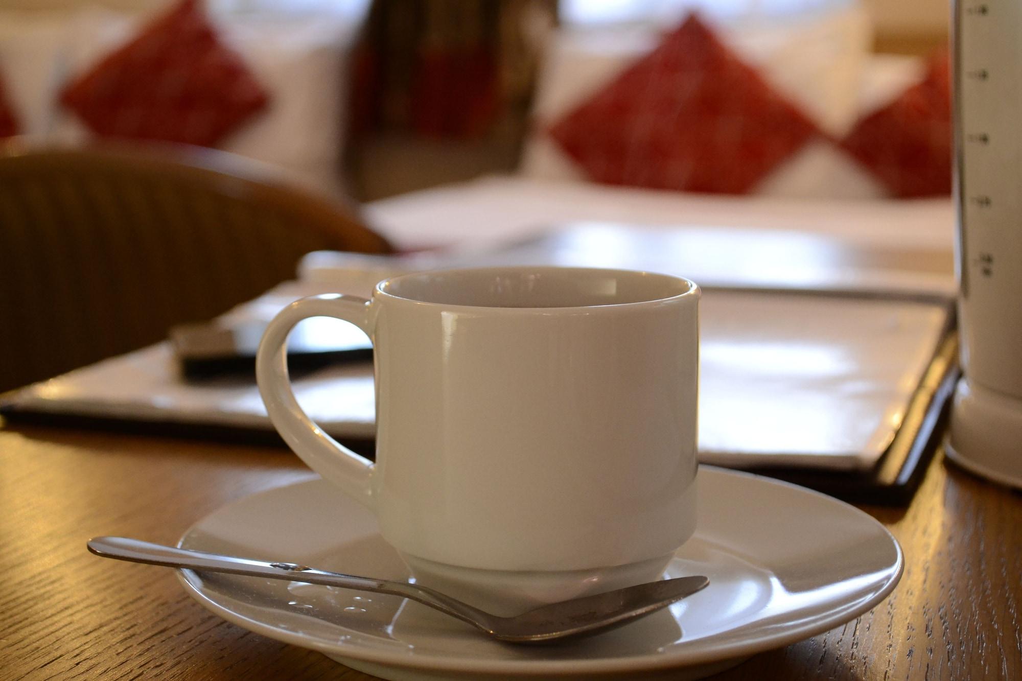 אילפורד Britannia Inn Hotel מראה חיצוני תמונה